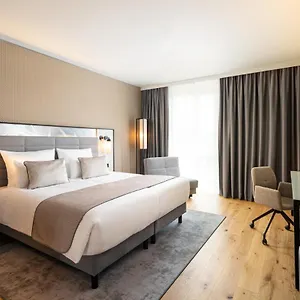 Hotel Leonardo Royal Bonn Airport Cologne